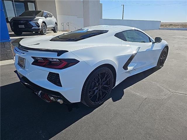 2025 Chevrolet Corvette Stingray w/1LT Coupe 3