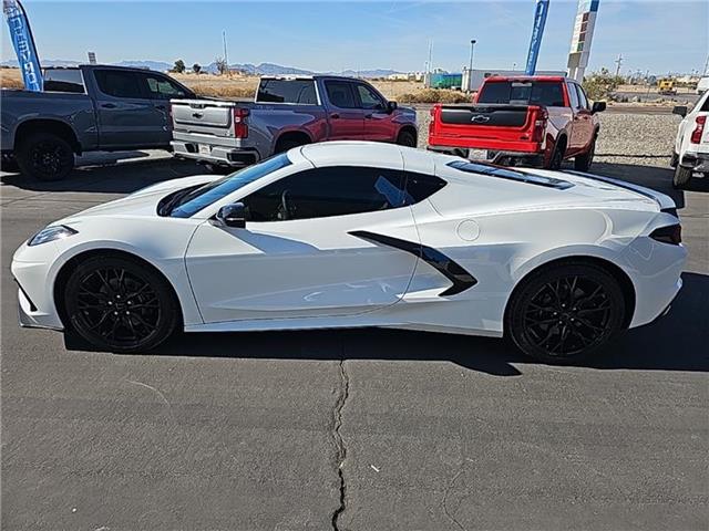 2025 Chevrolet Corvette Stingray w/1LT Coupe 6