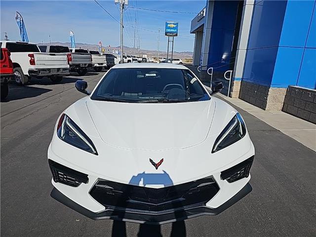 2025 Chevrolet Corvette Stingray w/1LT Coupe 8