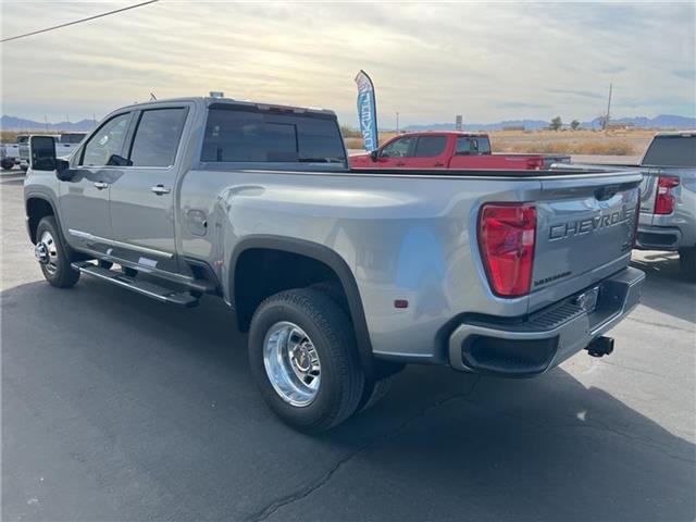 2025 Chevrolet Silverado 3500HD  5