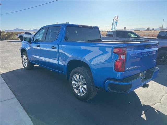 2025 Chevrolet Silverado 1500 Custom 4x2 Crew Cab 5.75 ft. box 147.4 in. WB 5