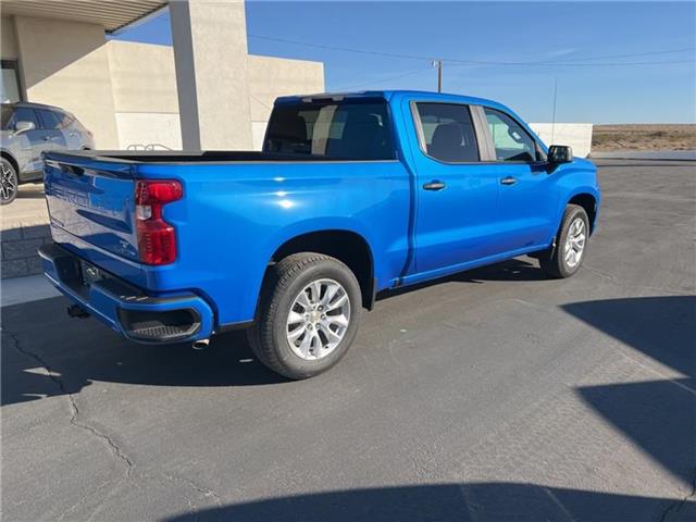 2025 Chevrolet Silverado 1500 Custom 4x2 Crew Cab 5.75 ft. box 147.4 in. WB 7