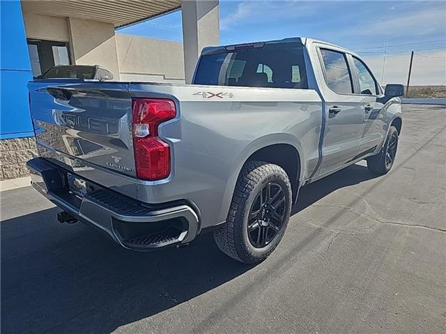 2025 Chevrolet Silverado 1500 Custom 4x4 Crew Cab 5.75 ft. box 147.4 in. WB 3