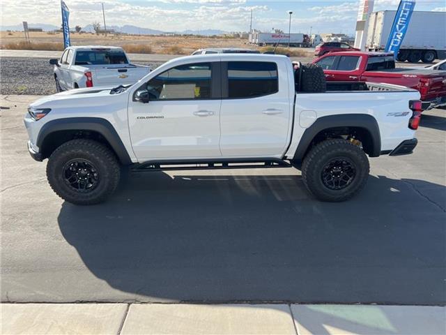 2024 Chevrolet Colorado  ZR2 4x4 Crew Cab 5 ft. box 131 in. WB 4