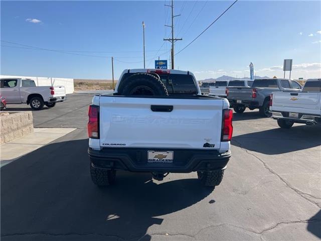 2024 Chevrolet Colorado  ZR2 4x4 Crew Cab 5 ft. box 131 in. WB 6