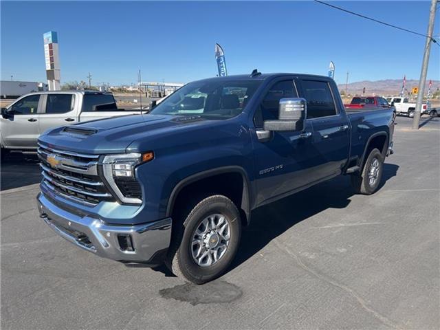 2025 Chevrolet Silverado 2500HD LTZ 4x4 Crew Cab 6.75 ft. box 159 in. WB 3