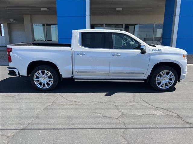 2024 Chevrolet Silverado 1500 High Country 4x4 Crew Cab 5.75 ft. box 147.4 in. WB 7