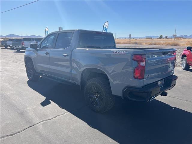 2025 Chevrolet Silverado 1500 Custom Trail Boss 4x4 Crew Cab 5.75 ft. box 147.4 in. WB 5