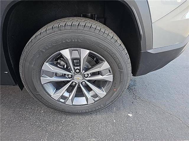 2025 Chevrolet Equinox LT Front-Wheel Drive 28