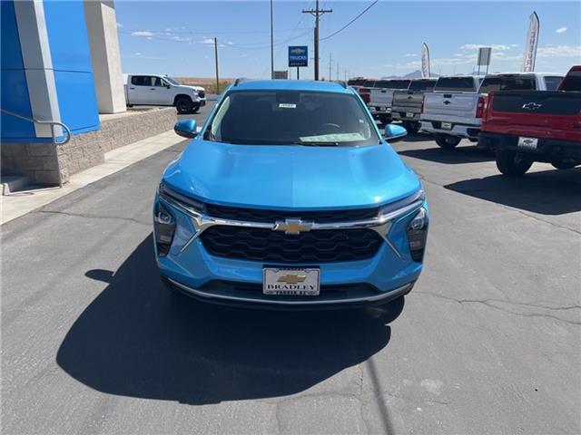 2025 Chevrolet Trax LT Front-Wheel Drive 7