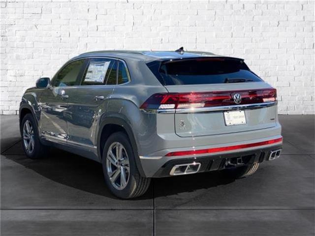 new 2024 Volkswagen Atlas Cross Sport car