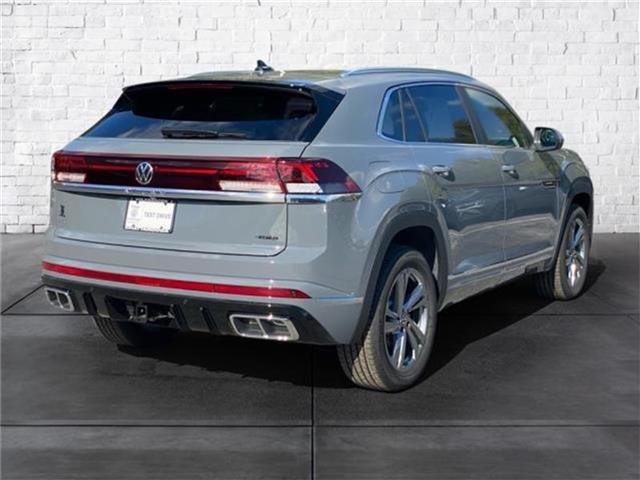 new 2024 Volkswagen Atlas Cross Sport car