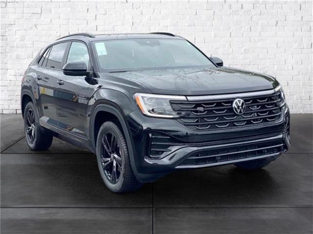 new 2025 Volkswagen Atlas Cross Sport car