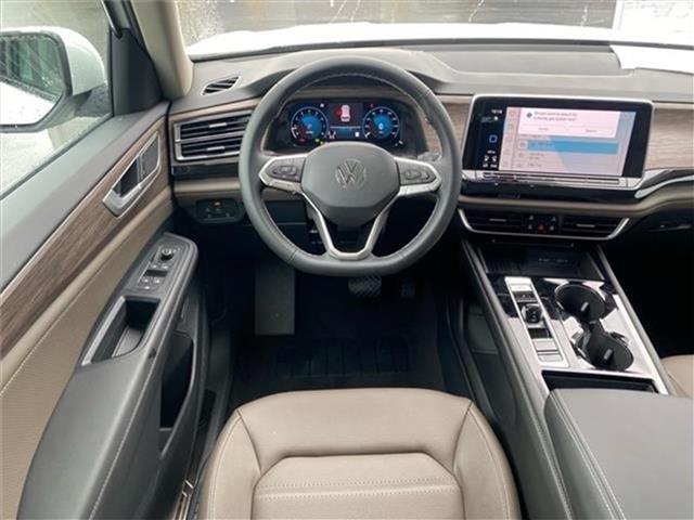 new 2025 Volkswagen Atlas car