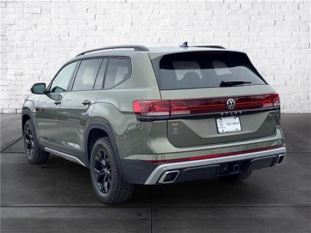 new 2025 Volkswagen Atlas car