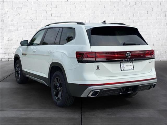 new 2025 Volkswagen Atlas car