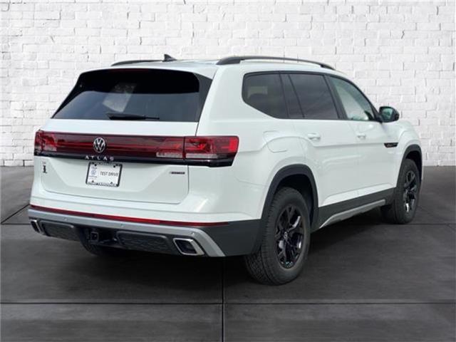 new 2025 Volkswagen Atlas car