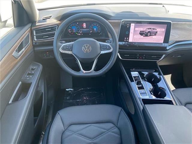 new 2024 Volkswagen Atlas car