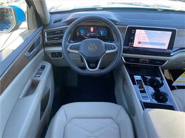 new 2025 Volkswagen Atlas car