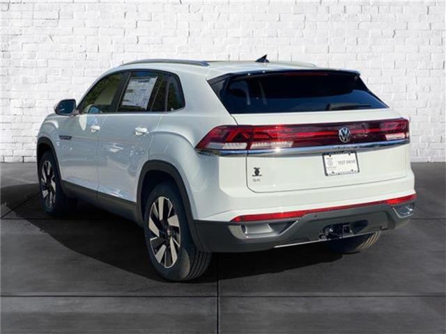 new 2024 Volkswagen Atlas Cross Sport car