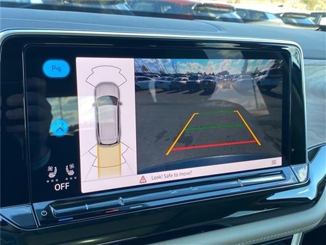 new 2025 Volkswagen Atlas car