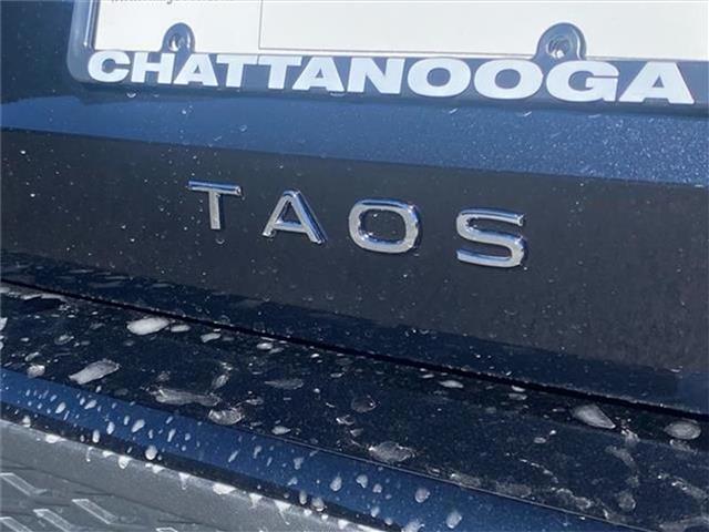 new 2025 Volkswagen Taos car