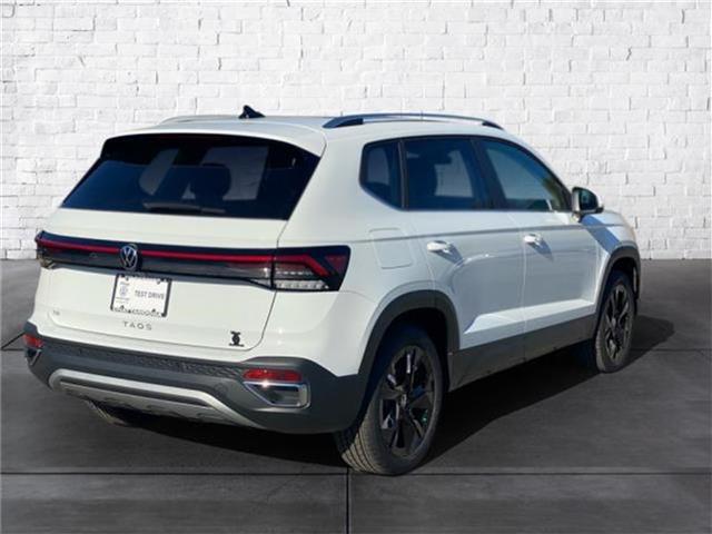 new 2025 Volkswagen Taos car