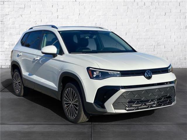 new 2025 Volkswagen Taos car