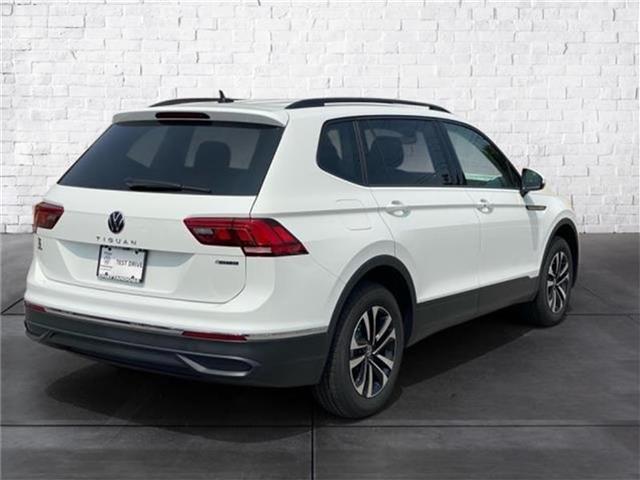 new 2024 Volkswagen Tiguan car