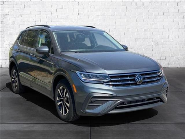 new 2024 Volkswagen Tiguan car