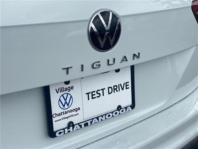 new 2024 Volkswagen Tiguan car