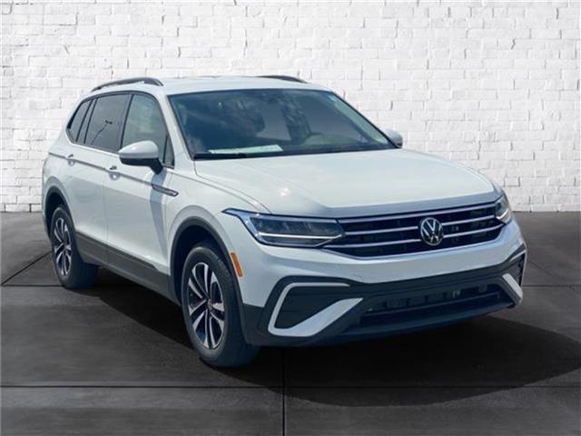 new 2024 Volkswagen Tiguan car