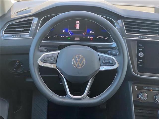 new 2024 Volkswagen Tiguan car