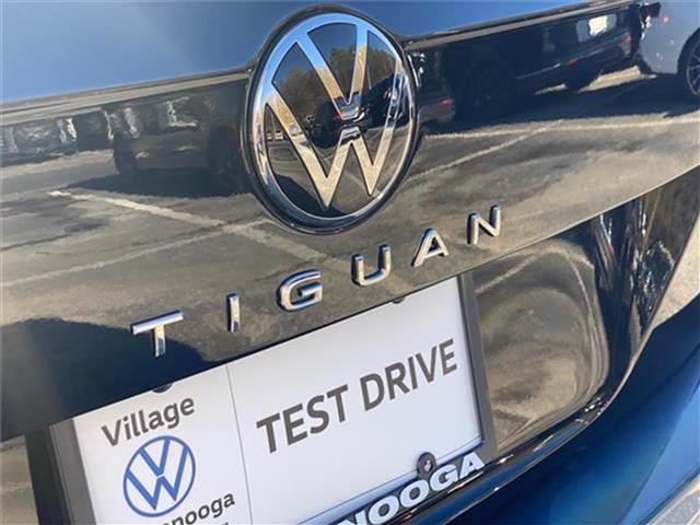 new 2024 Volkswagen Tiguan car