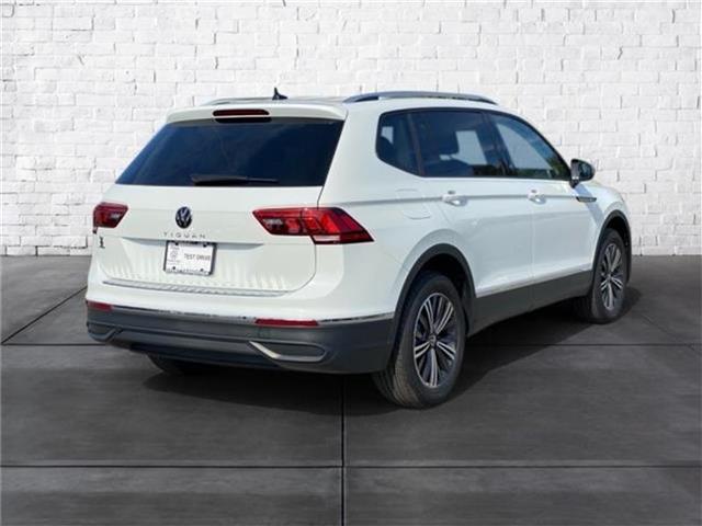 new 2024 Volkswagen Tiguan car