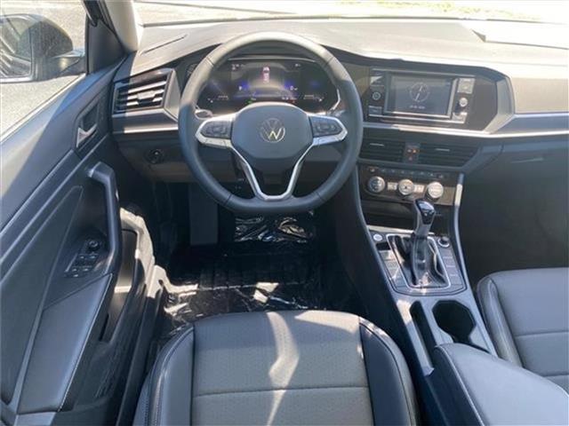 new 2024 Volkswagen Jetta car