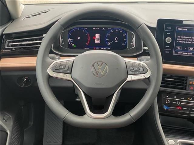 new 2025 Volkswagen Jetta car