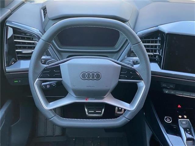 new 2025 Audi Q4 e-tron car