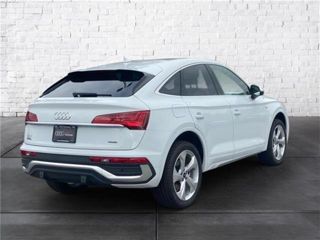 new 2024 Audi Q5 car