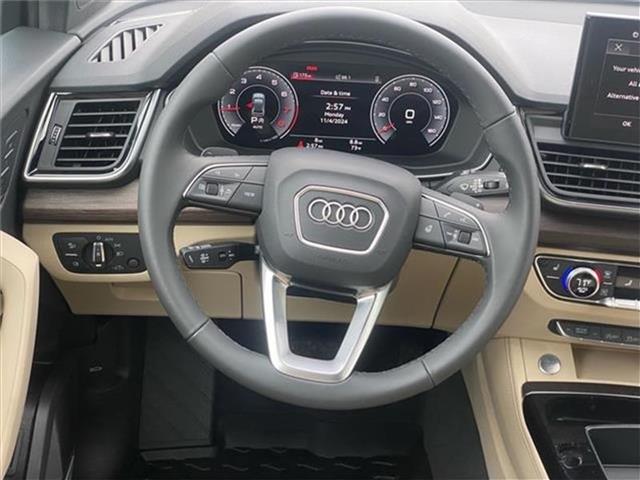 new 2024 Audi Q5 car