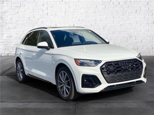 new 2024 Audi Q5 car