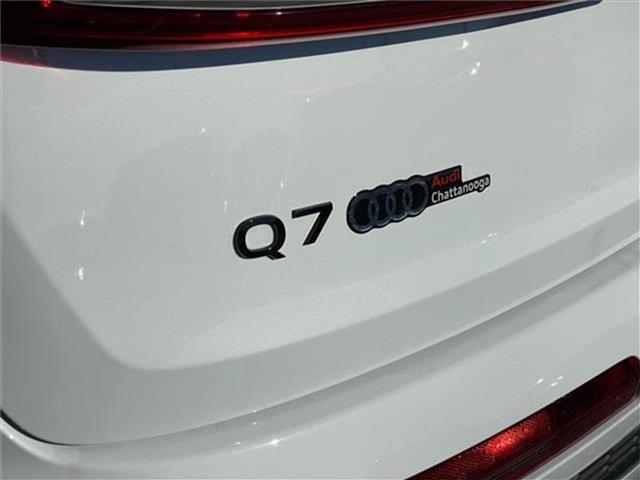 new 2025 Audi Q7 car