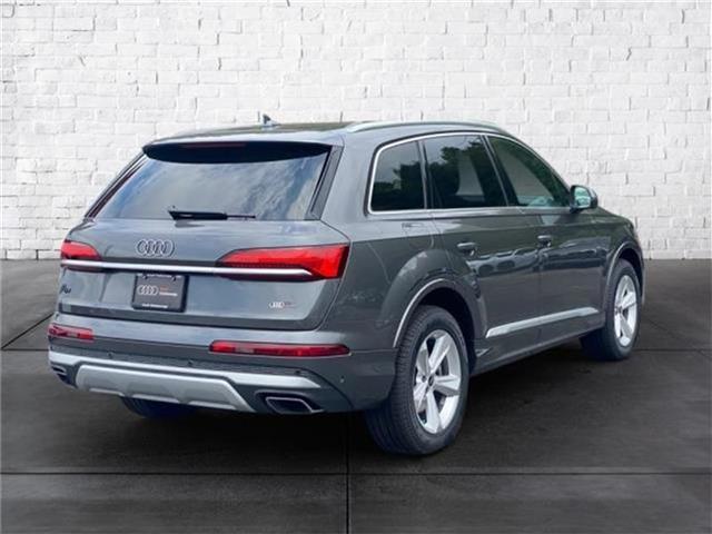 new 2025 Audi Q7 car