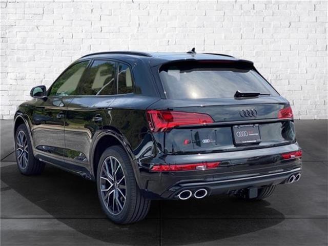 new 2024 Audi SQ5 car