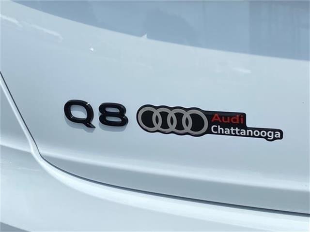 new 2024 Audi Q8 car