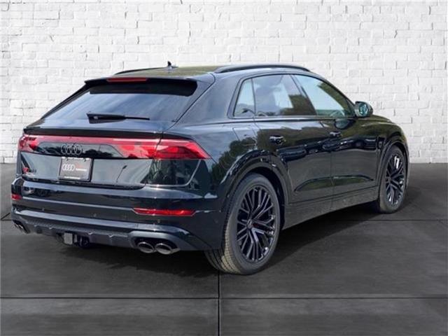 new 2025 Audi SQ8 car