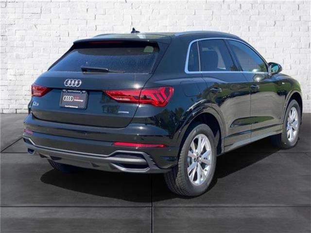 new 2024 Audi Q3 car