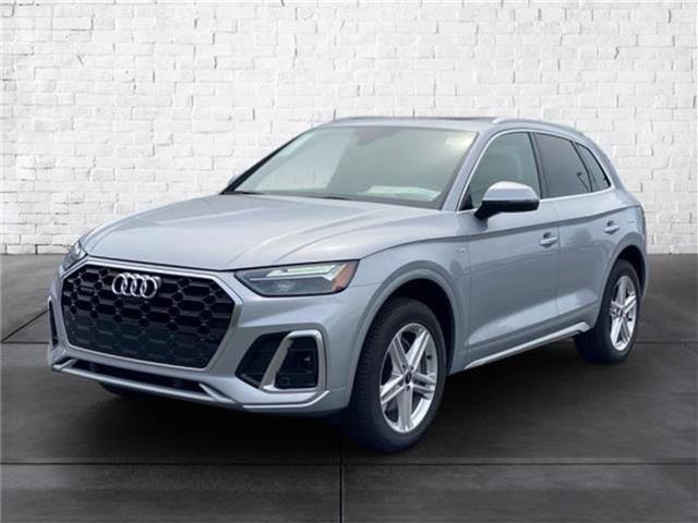 new 2024 Audi Q5 e car