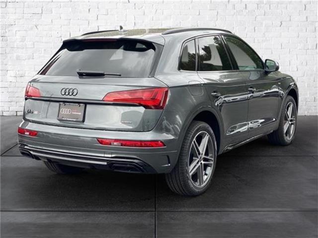 new 2024 Audi Q5 e car