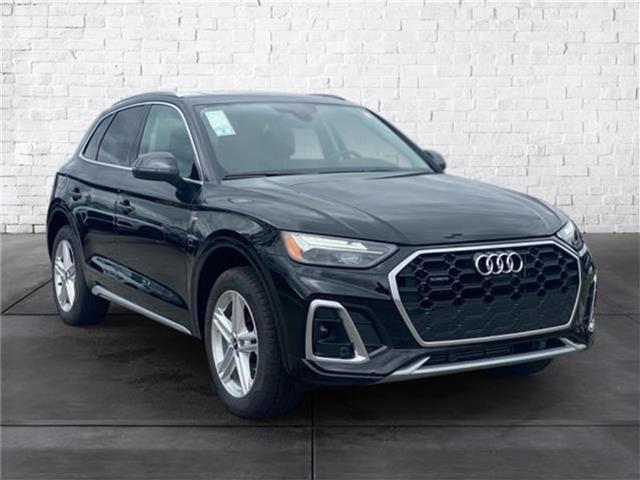 new 2024 Audi Q5 e car